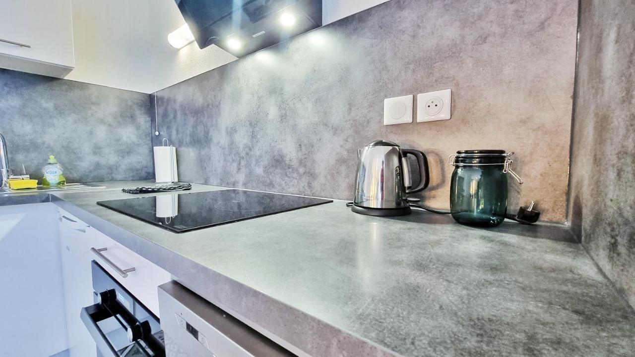 Le Smart - Parking - Terrasse - Wifi - Mulhouse - Relax Bnb Pfastatt Eksteriør billede
