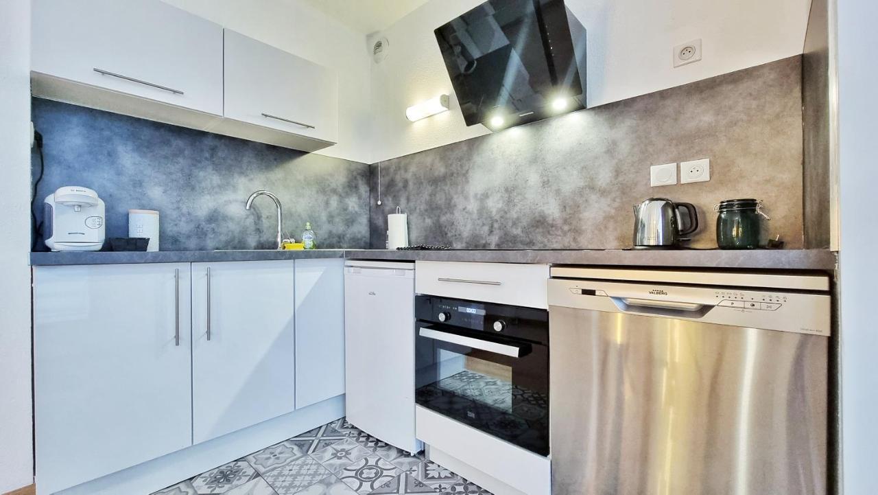 Le Smart - Parking - Terrasse - Wifi - Mulhouse - Relax Bnb Pfastatt Eksteriør billede